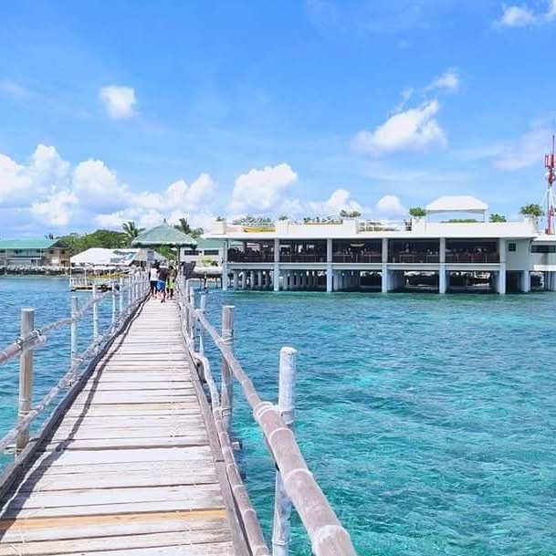 Gilutungan Island - View 3