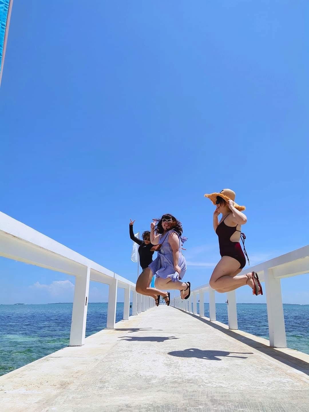 Gilutungan Island - View 6